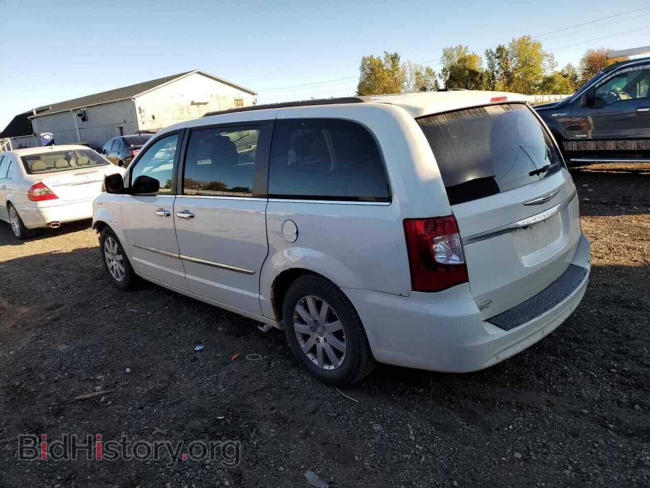 2011 CHRYSLER MINIVAN - VIN: 2A4RR8DG3BR745718 - Photo 2