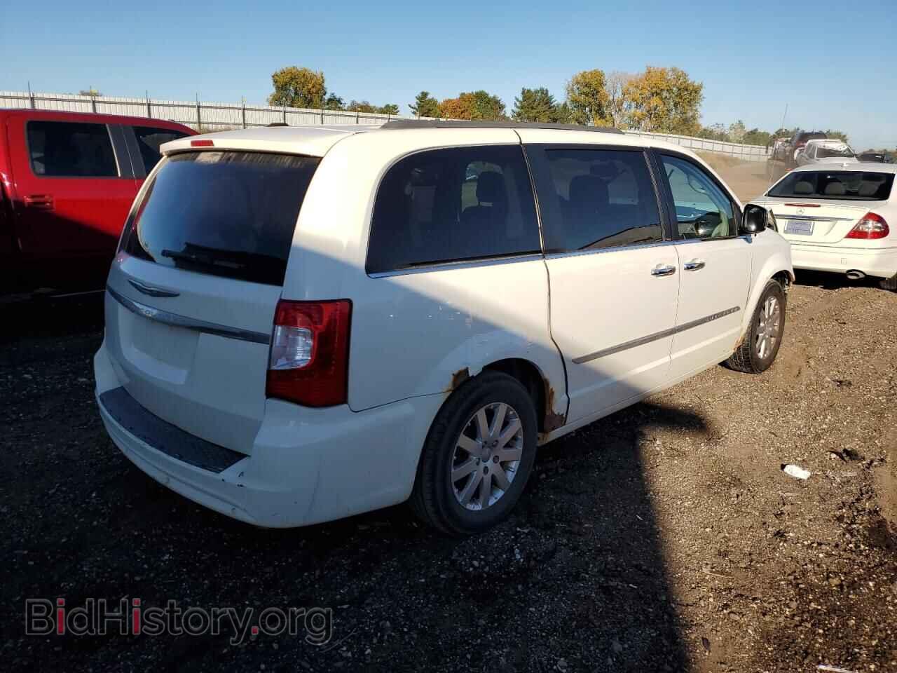 2011 CHRYSLER MINIVAN - VIN: 2A4RR8DG3BR745718 - Photo 3