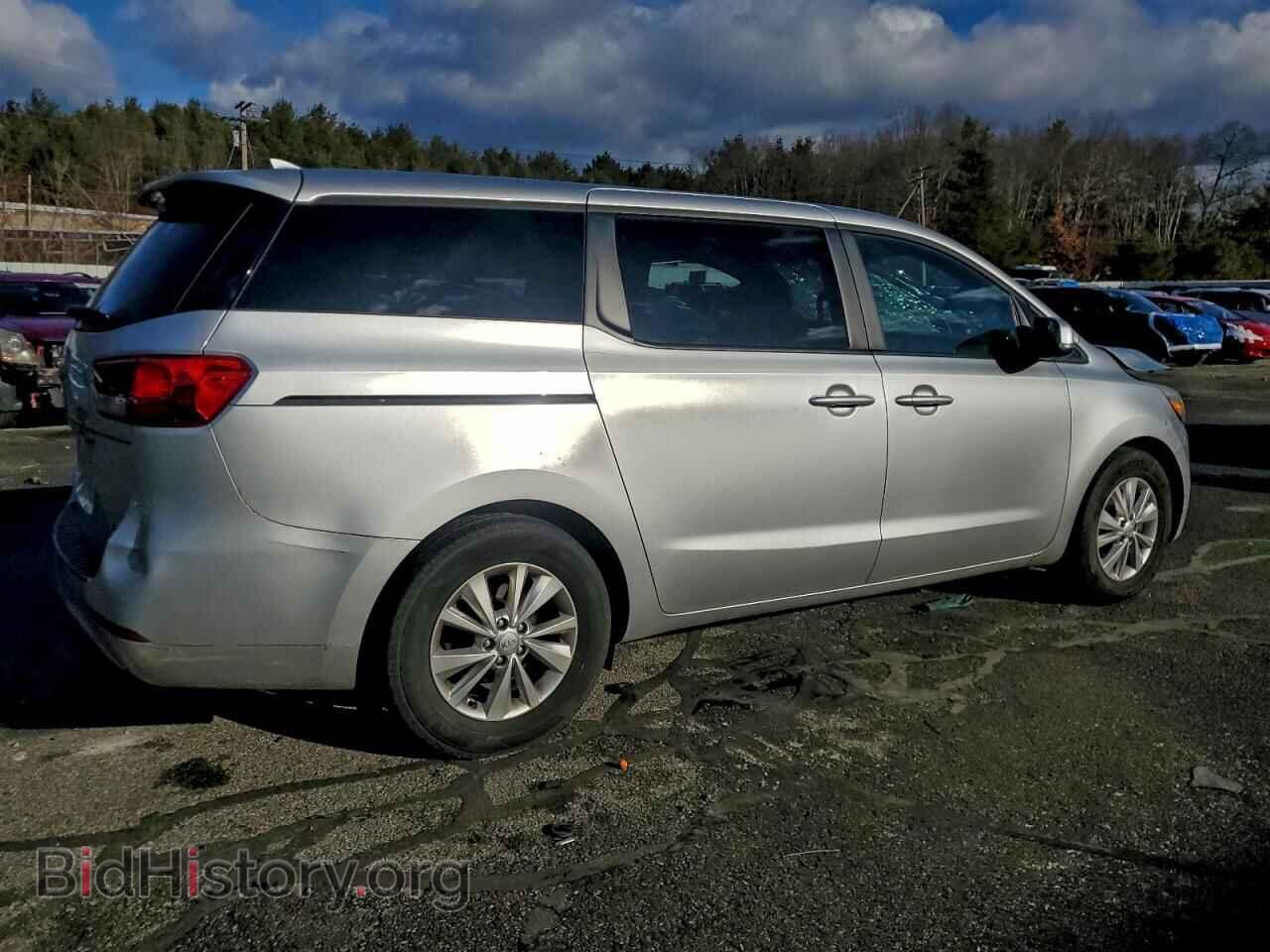 2017 KIA All Models - VIN: KNDMB5C1XH6301428 - Photo 3