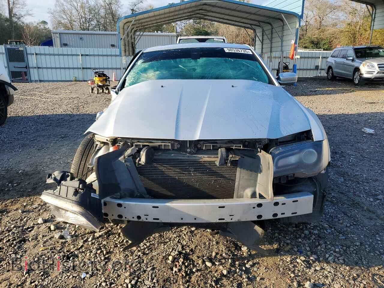 2019 CHRYSLER 300 - VIN: 2C3CCABG7KH651262 - Photo 5