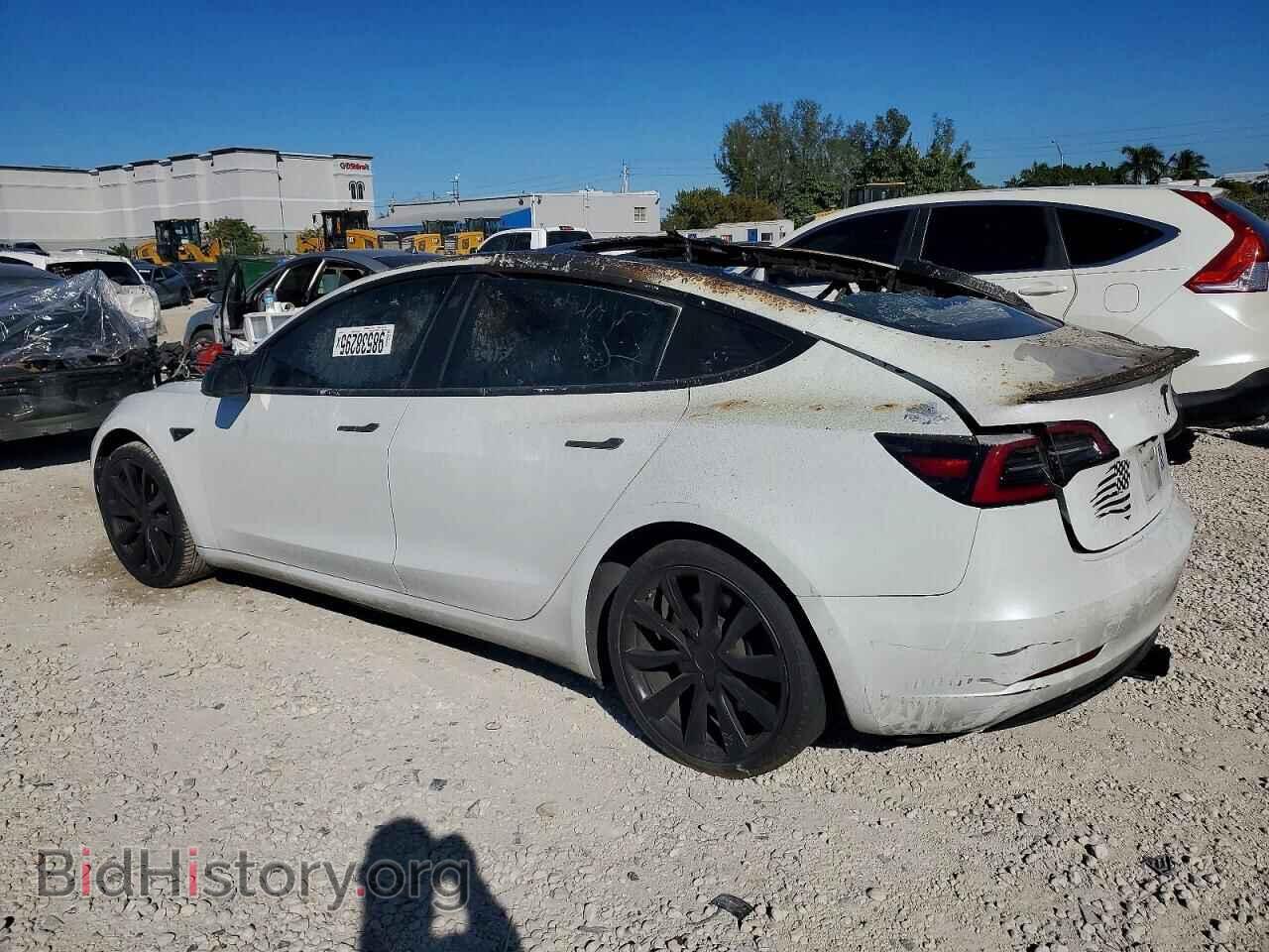 2018 TESLA MODEL 3 - VIN: 5YJ3E1EA1JF050348 - Фото 2
