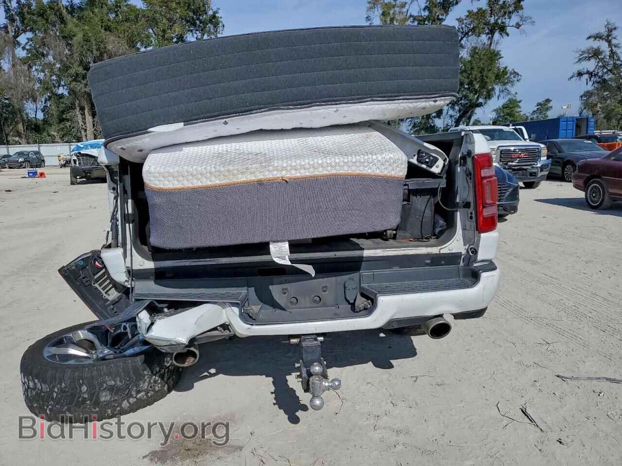 2020 RAM 1500 - VIN: 1C6SRFHT9LN101648 - Photo 6