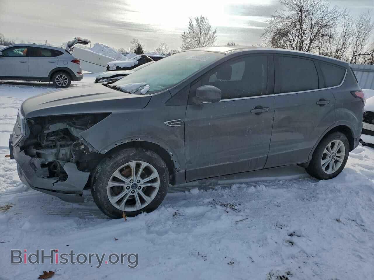 Фотография 1FMCU0GD9HUD47112 - FORD ESCAPE 2017
