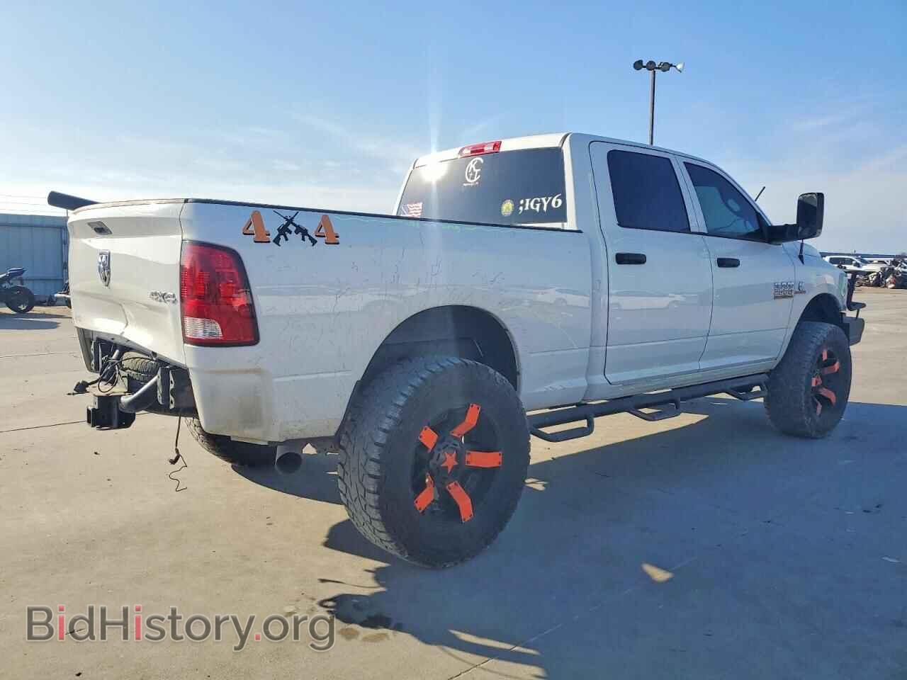 2018 RAM All Models - VIN: 3C6UR5CL1JG342149 - Фото 3