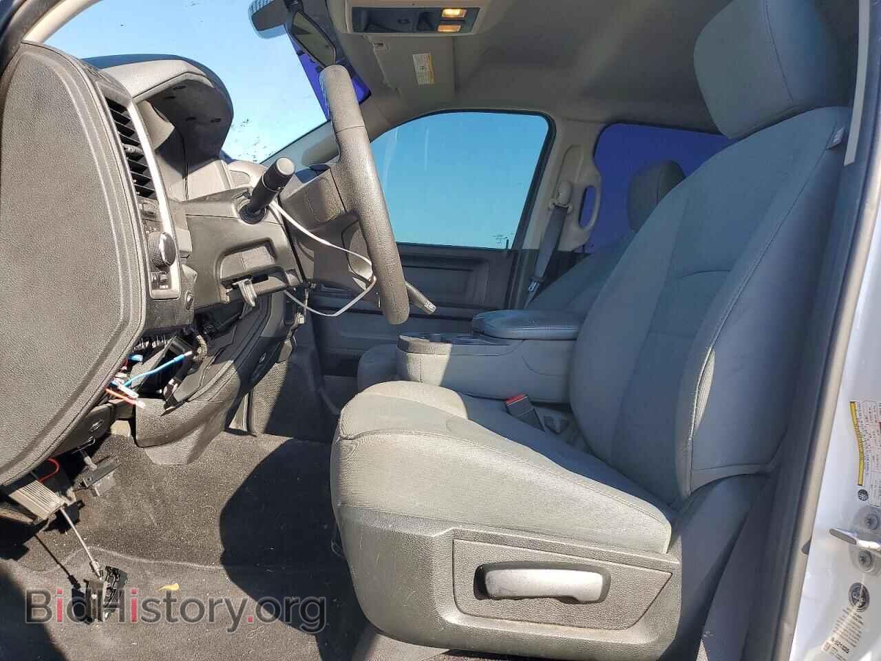 2018 RAM All Models - VIN: 3C6UR5CL1JG342149 - Фото 7