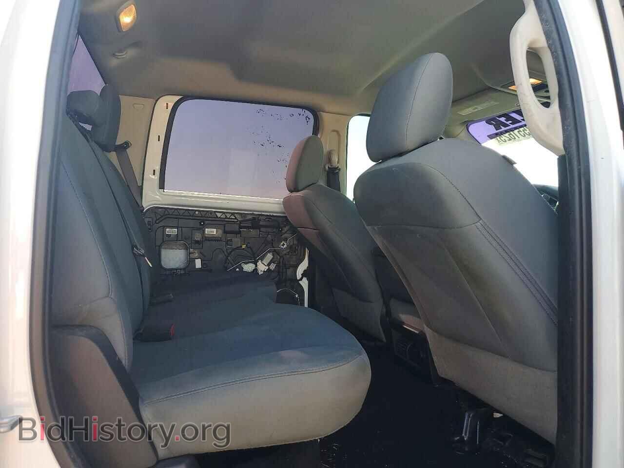 2018 RAM All Models - VIN: 3C6UR5CL1JG342149 - Фото 10