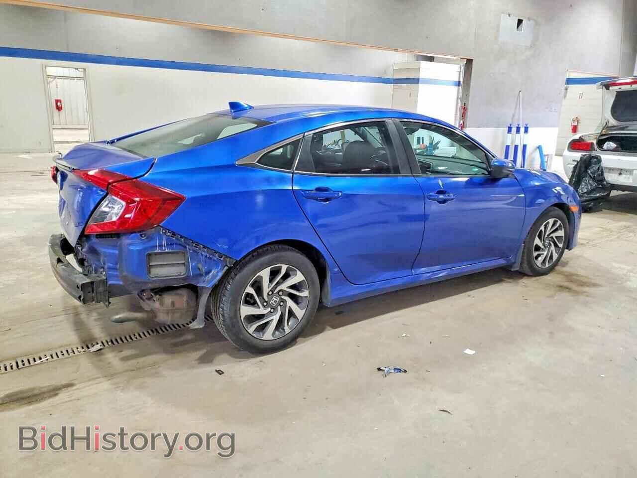 2018 HONDA CIVIC - VIN: 2HGFC2F75JH608421 - Фото 3