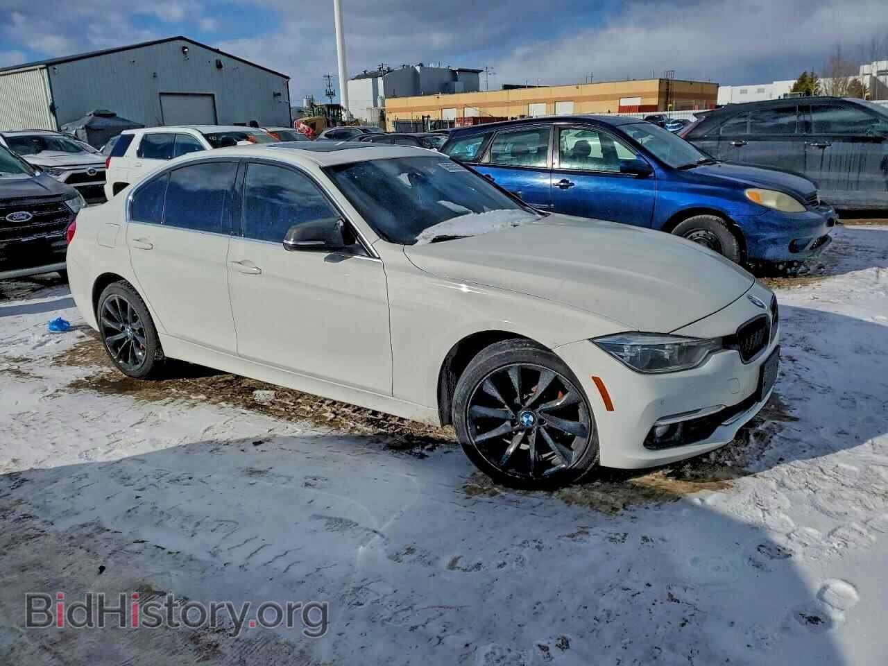 2017 BMW 3 SERIES - VIN: WBA8D9C3XHA011656 - Фото 4