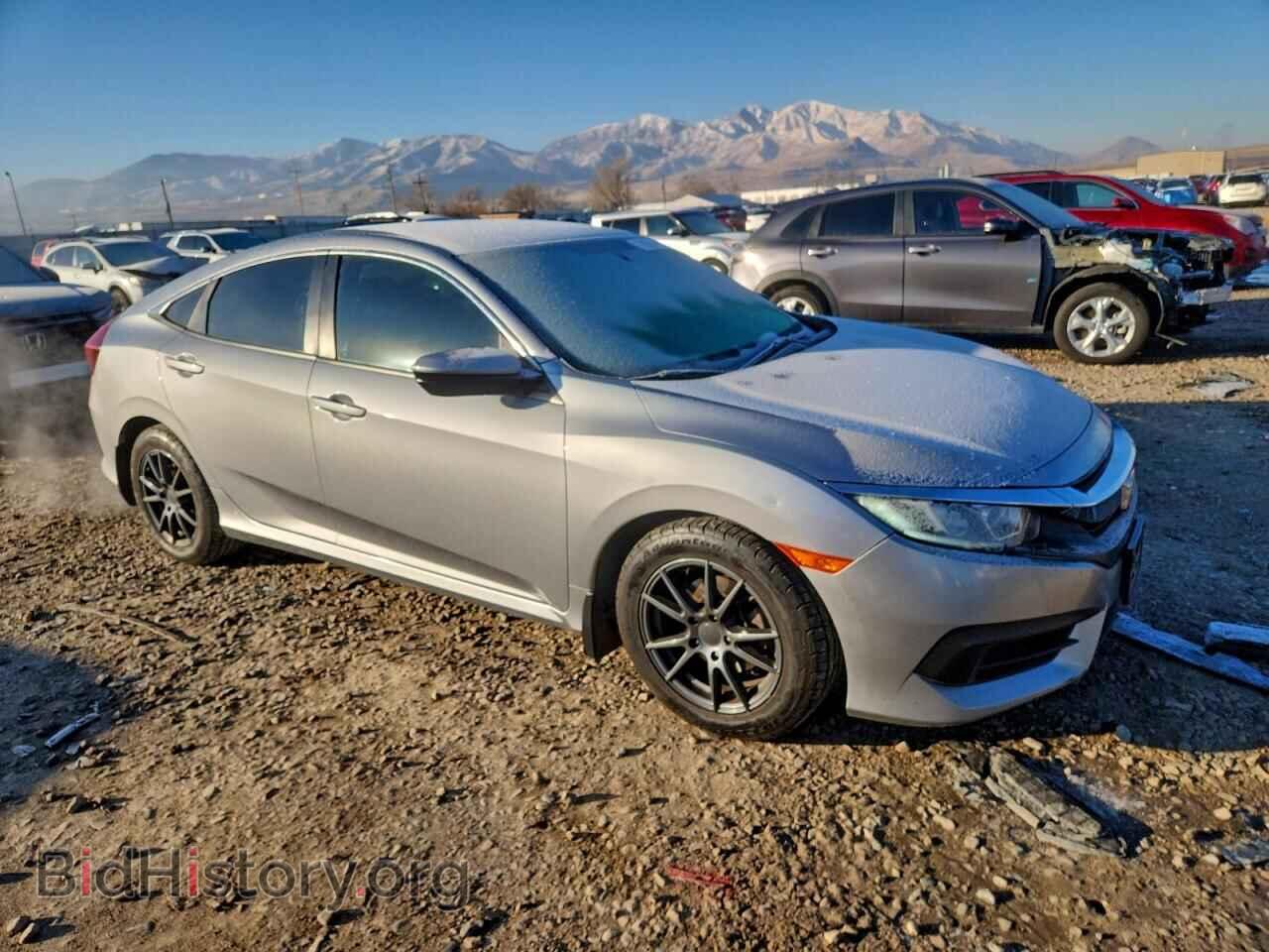 2018 HONDA CIVIC - VIN: 19XFC2F55JE010628 - Фото 4