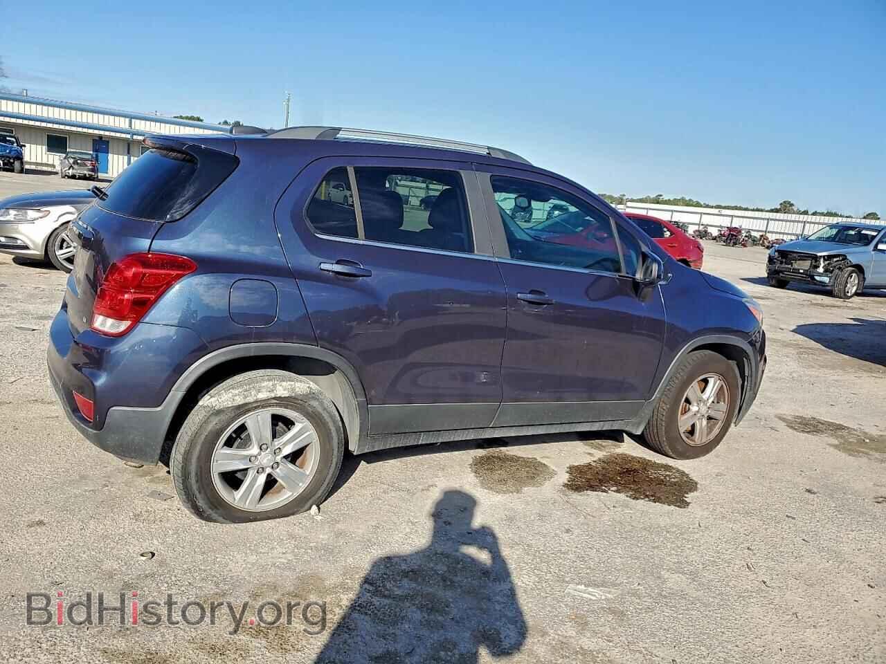 2018 CHEVROLET TRAX - VIN: 3GNCJLSB5JL306908 - Фото 3