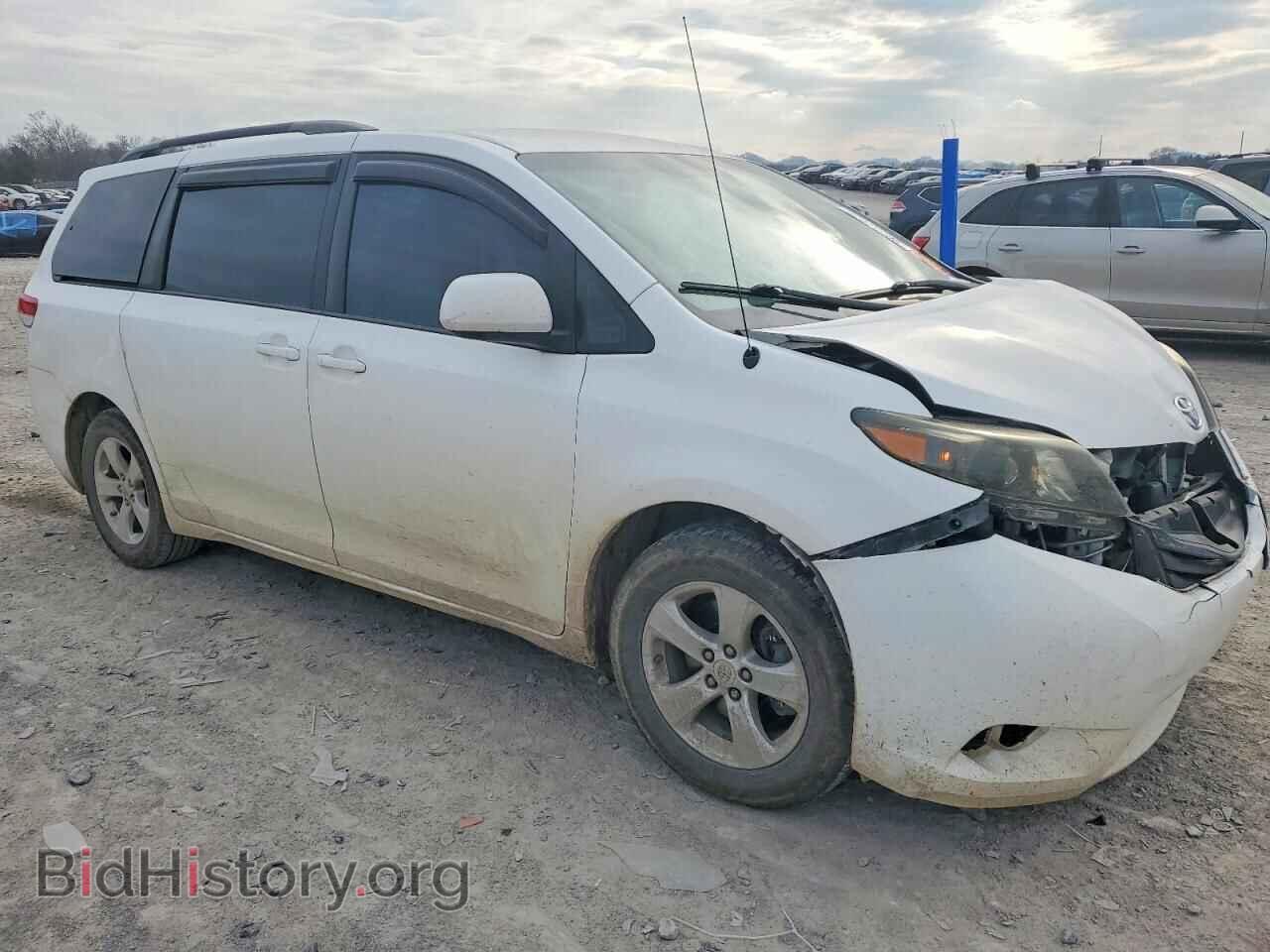 2011 TOYOTA All Models - VIN: 5TDKK3DC0BS037607 - Photo 4