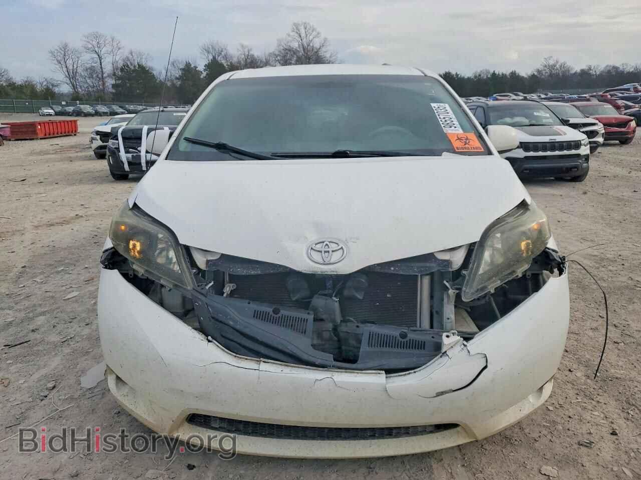 2011 TOYOTA All Models - VIN: 5TDKK3DC0BS037607 - Photo 5