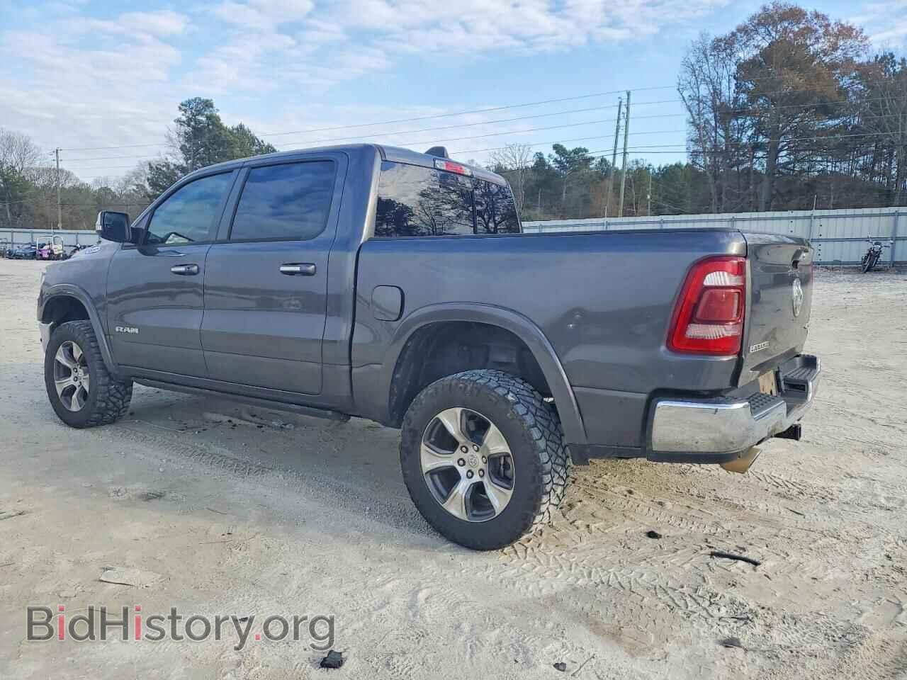 2020 RAM 1500 - VIN: 1C6SRFJT2LN242409 - Фото 2