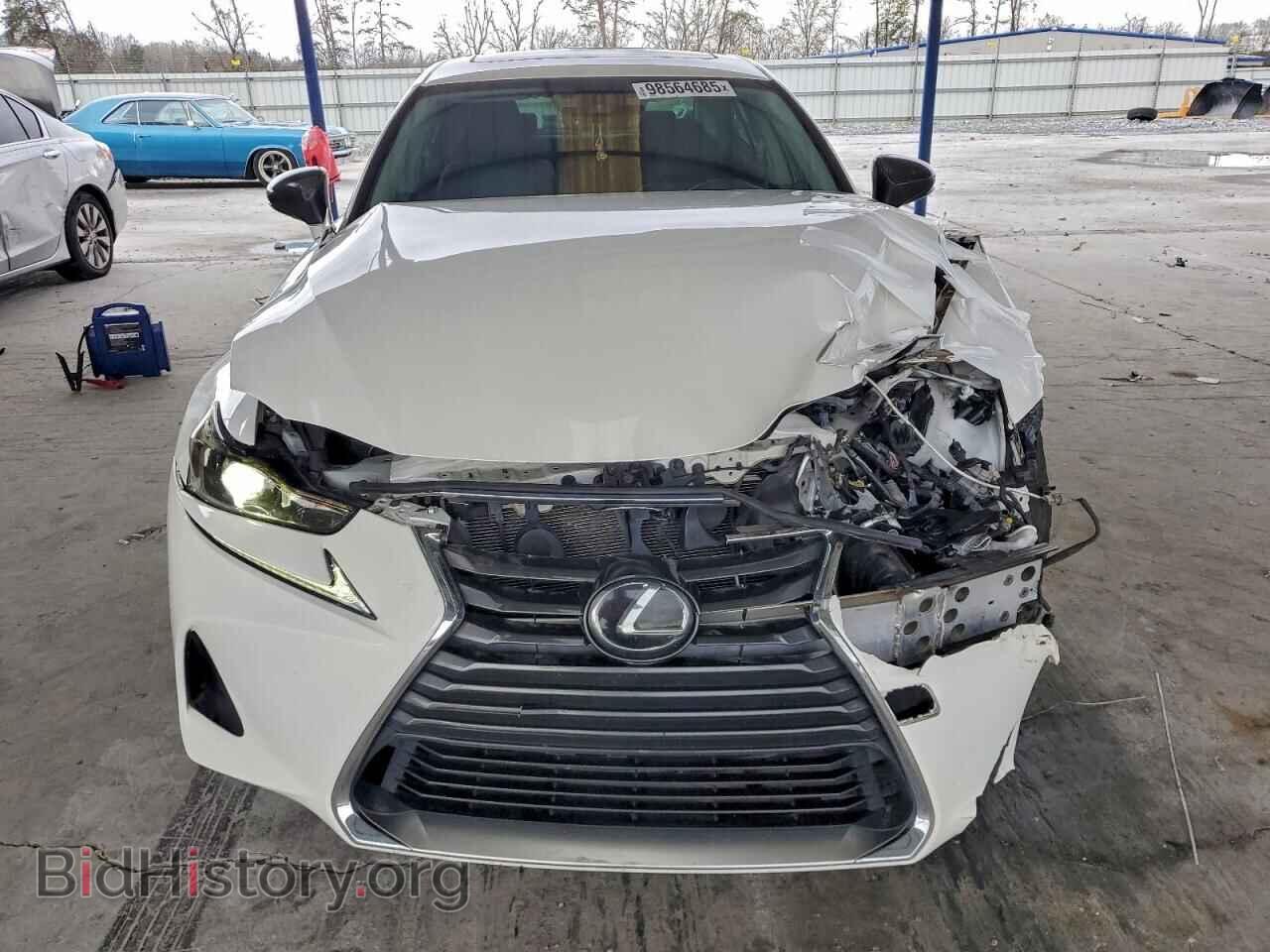 2017 LEXUS IS - VIN: JTHBA1D2XH5057701 - Фото 5