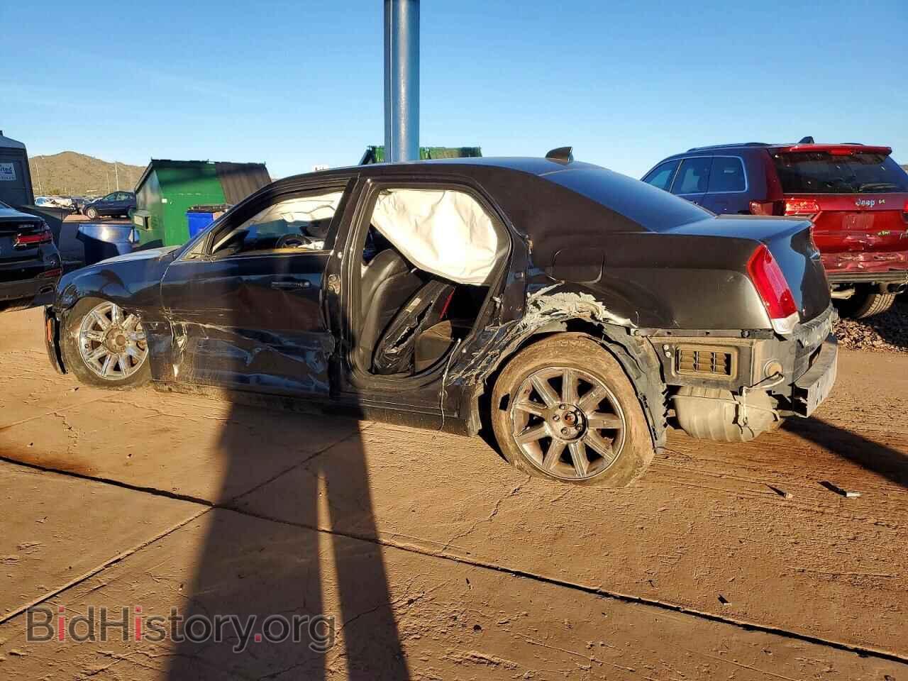 2016 CHRYSLER 300 - VIN: 2C3CCAAG0GH206693 - Фото 2