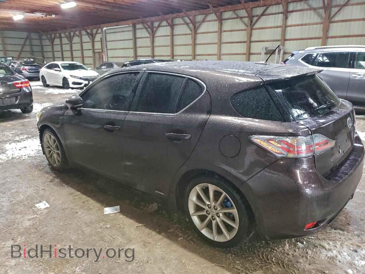 2012 LEXUS CT 200 - VIN: JTHKD5BH4C2058083 - Photo 2