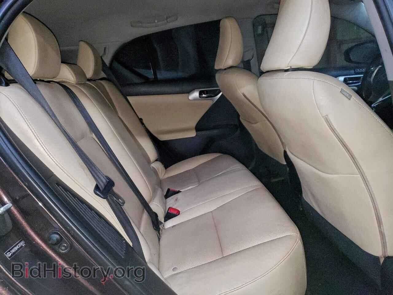 2012 LEXUS CT 200 - VIN: JTHKD5BH4C2058083 - Photo 10