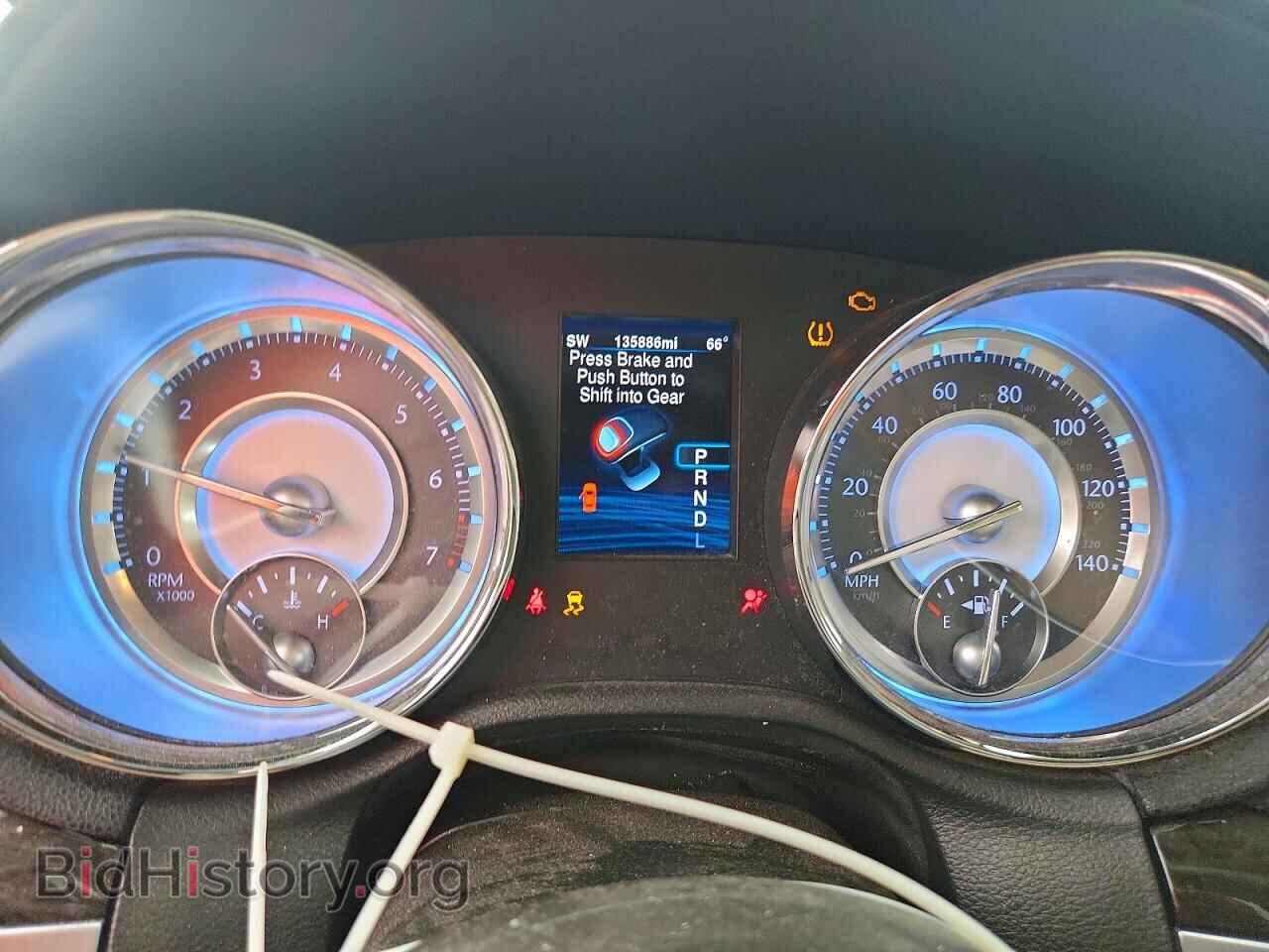2013 CHRYSLER 300 - VIN: 2C3CCAAGXDH722958 - Фото 9