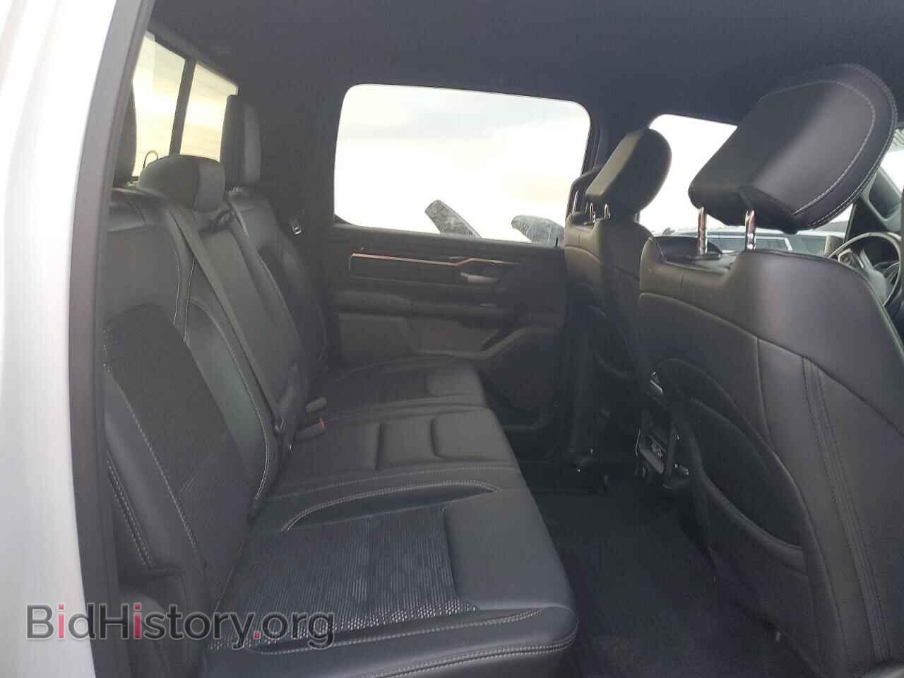 2019 RAM 1500 - VIN: 1C6SRFTT7KN748622 - Фото 10