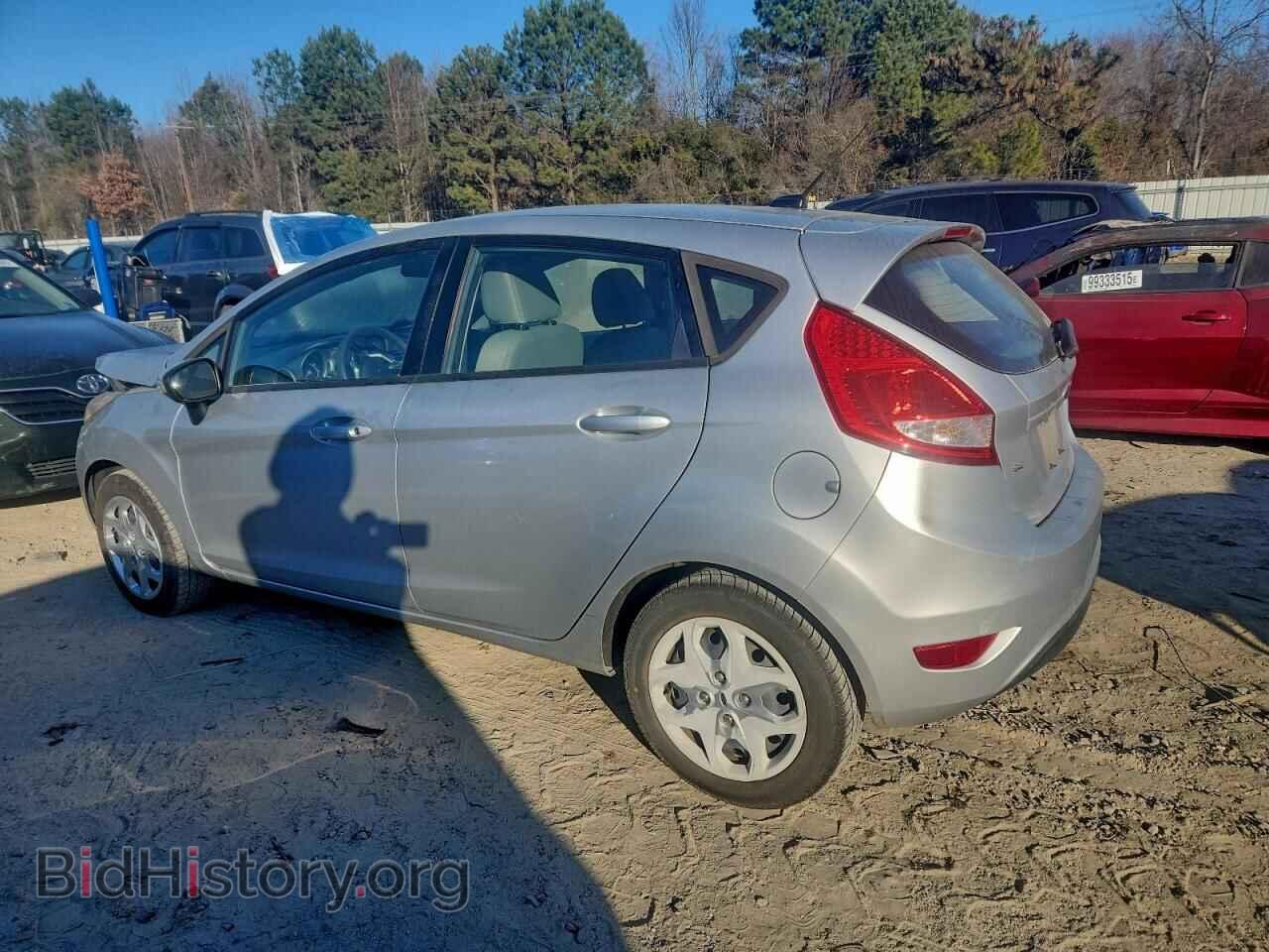 2013 FORD FIESTA - VIN: 3FADP4EJXDM158229 - Фото 2