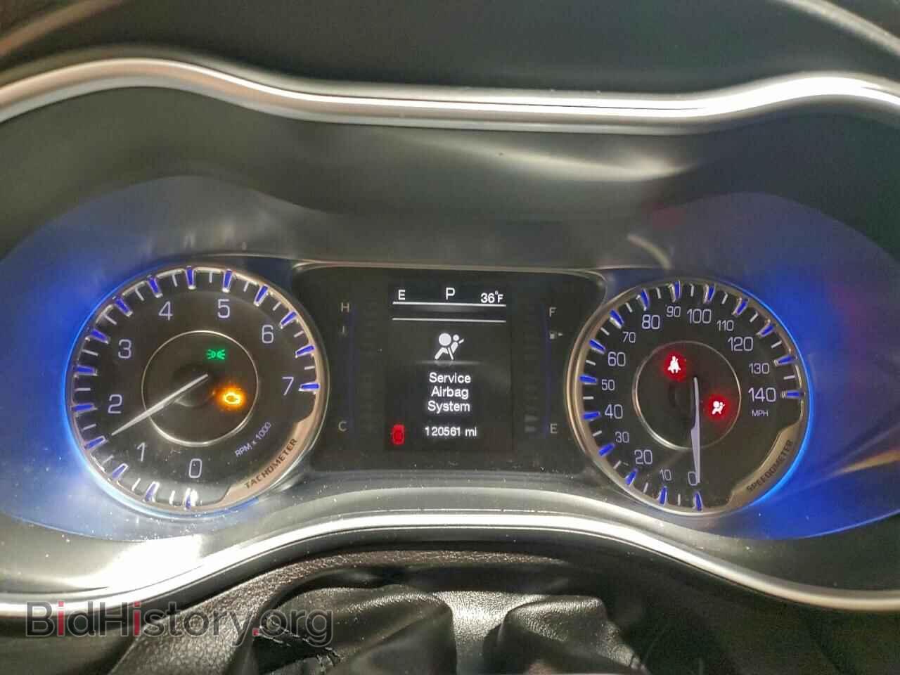 2015 CHRYSLER 200 - VIN: 1C3CCCAB6FN637951 - Фото 9