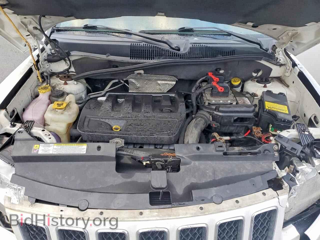 2012 JEEP COMPASS - VIN: 1C4NJDEB5CD676672 - Photo 12