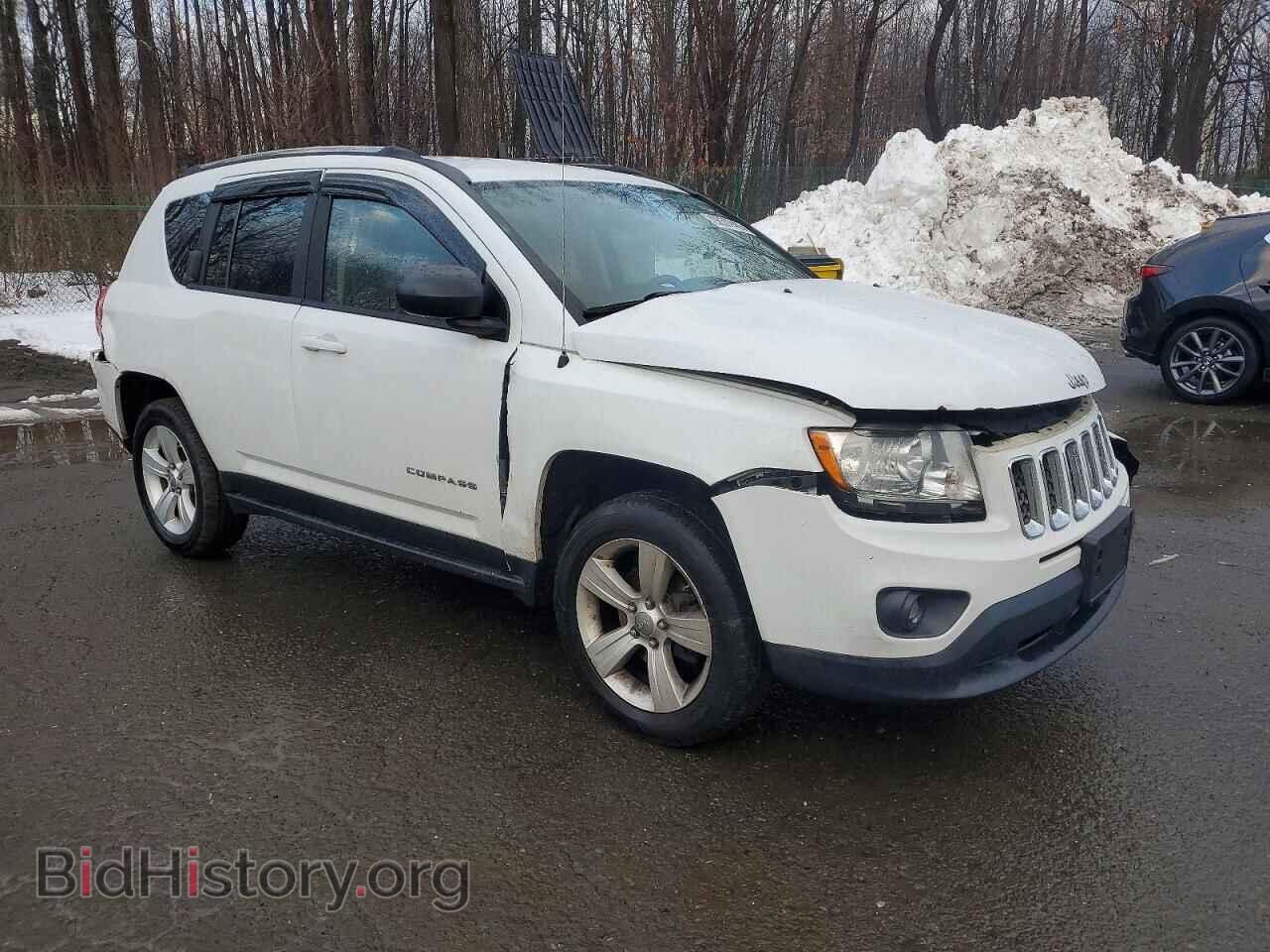 2012 JEEP COMPASS - VIN: 1C4NJDEB5CD676672 - Photo 4