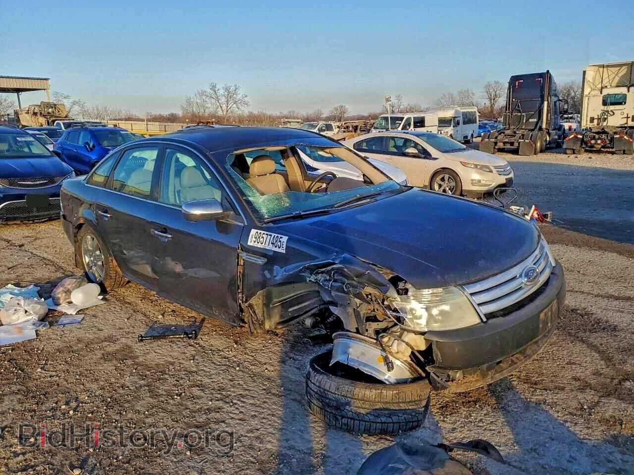 2008 FORD TAURUS - VIN: 1FAHP28W48G131458 - Фото 4