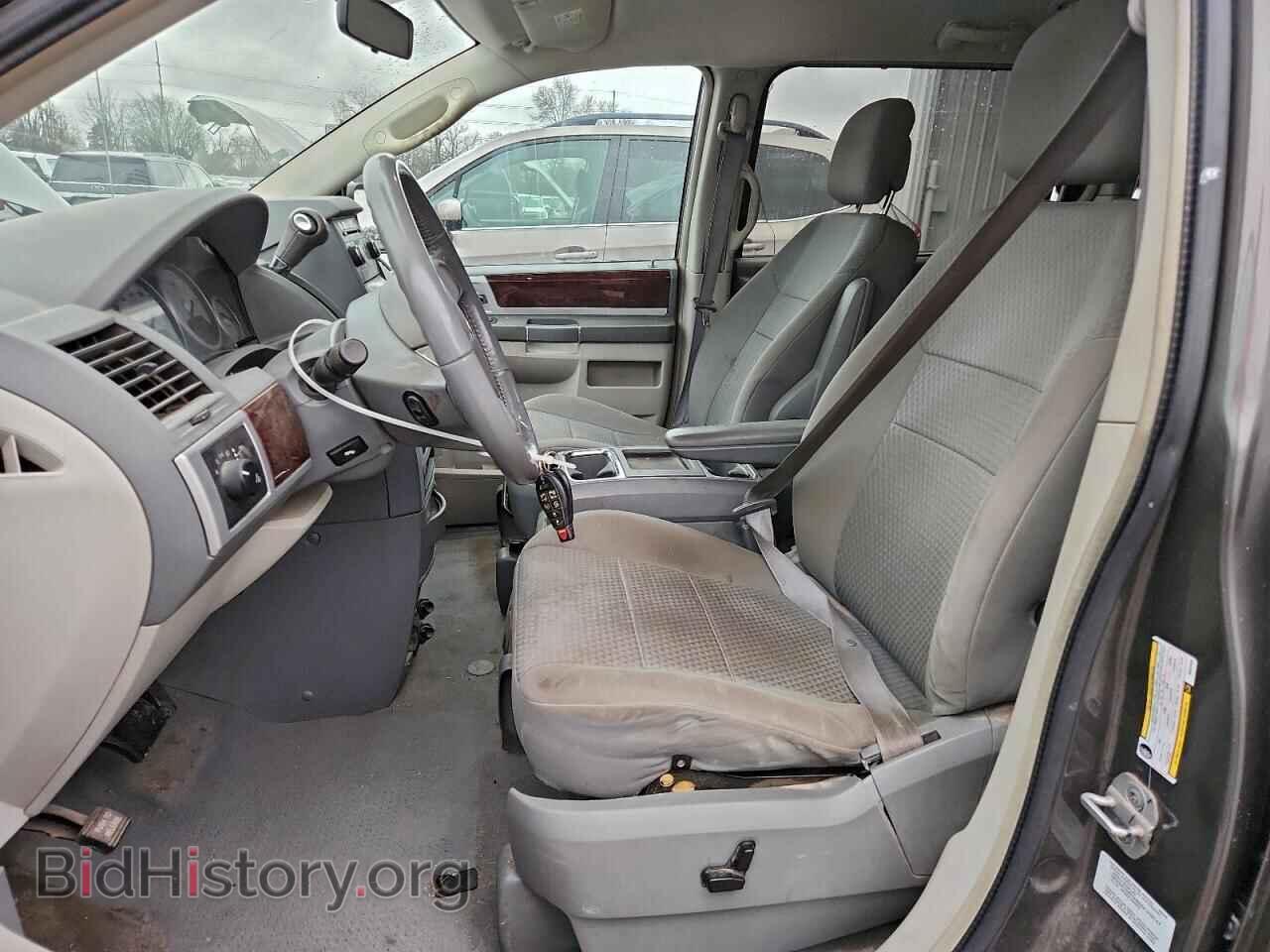 2010 CHRYSLER MINIVAN - VIN: 2A4RR5D10AR357659 - Фото 7