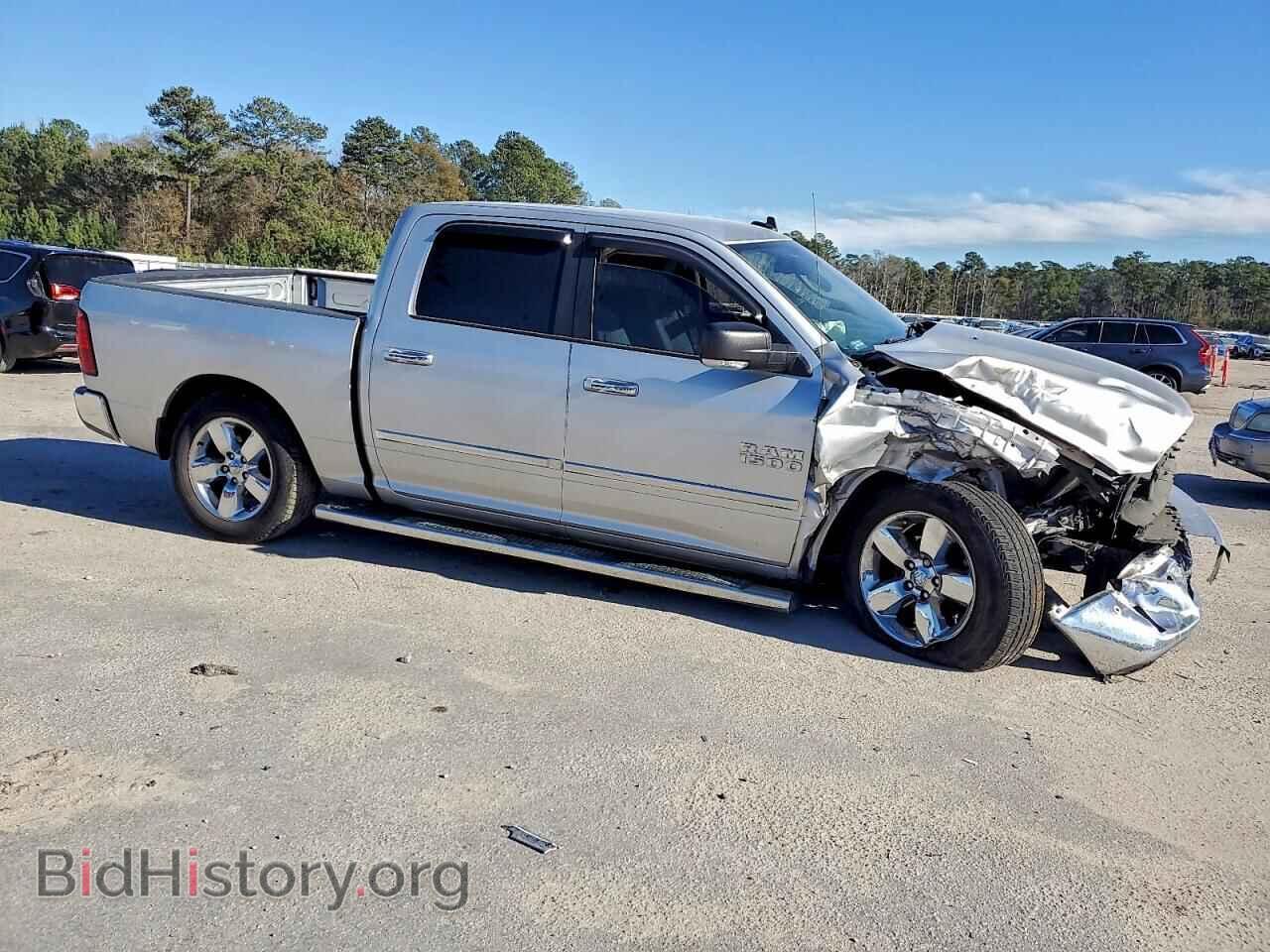 2017 RAM 1500 - VIN: 3C6RR6LT9HG687161 - Фото 4