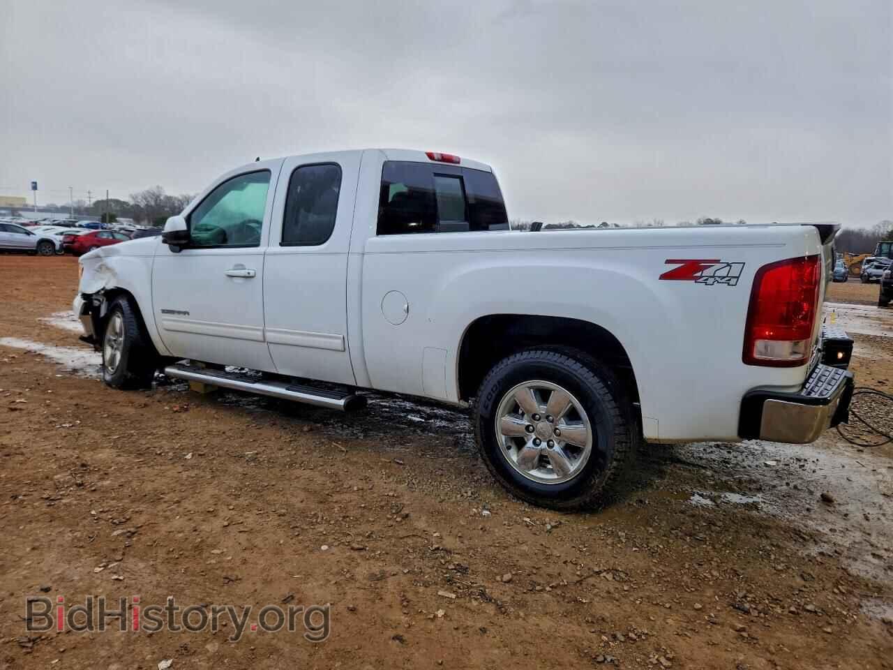 2010 GMC SIERRA - VIN: 1GTSKWE37AZ246646 - Photo 2
