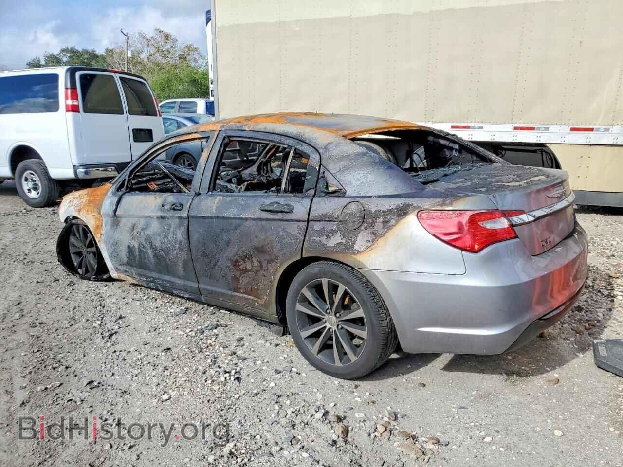 2014 CHRYSLER 200 - VIN: 1C3CCBBB2EN171619 - Photo 2