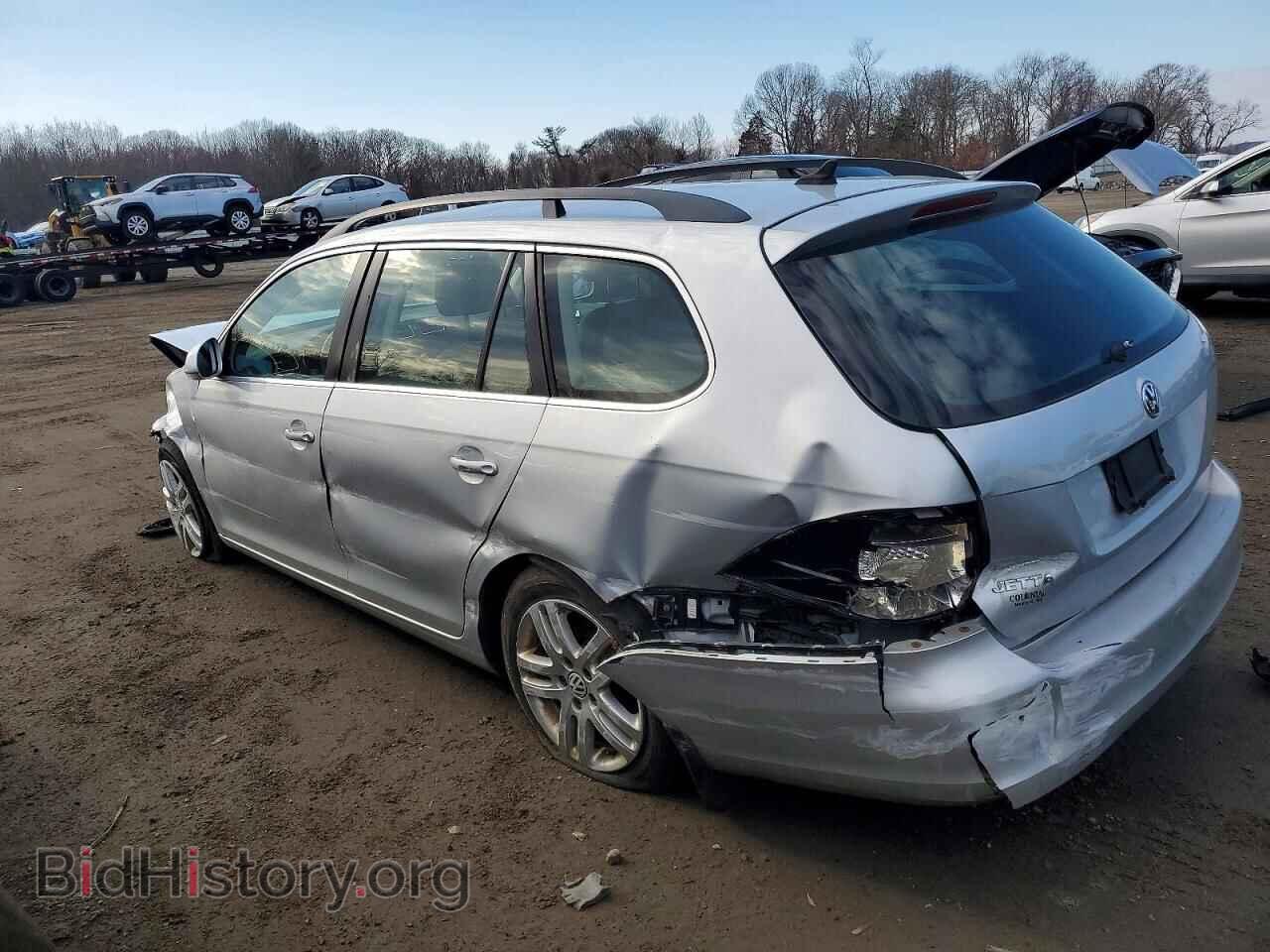 2011 VOLKSWAGEN JETTA - VIN: 3VWML7AJ8BM689582 - Фото 2