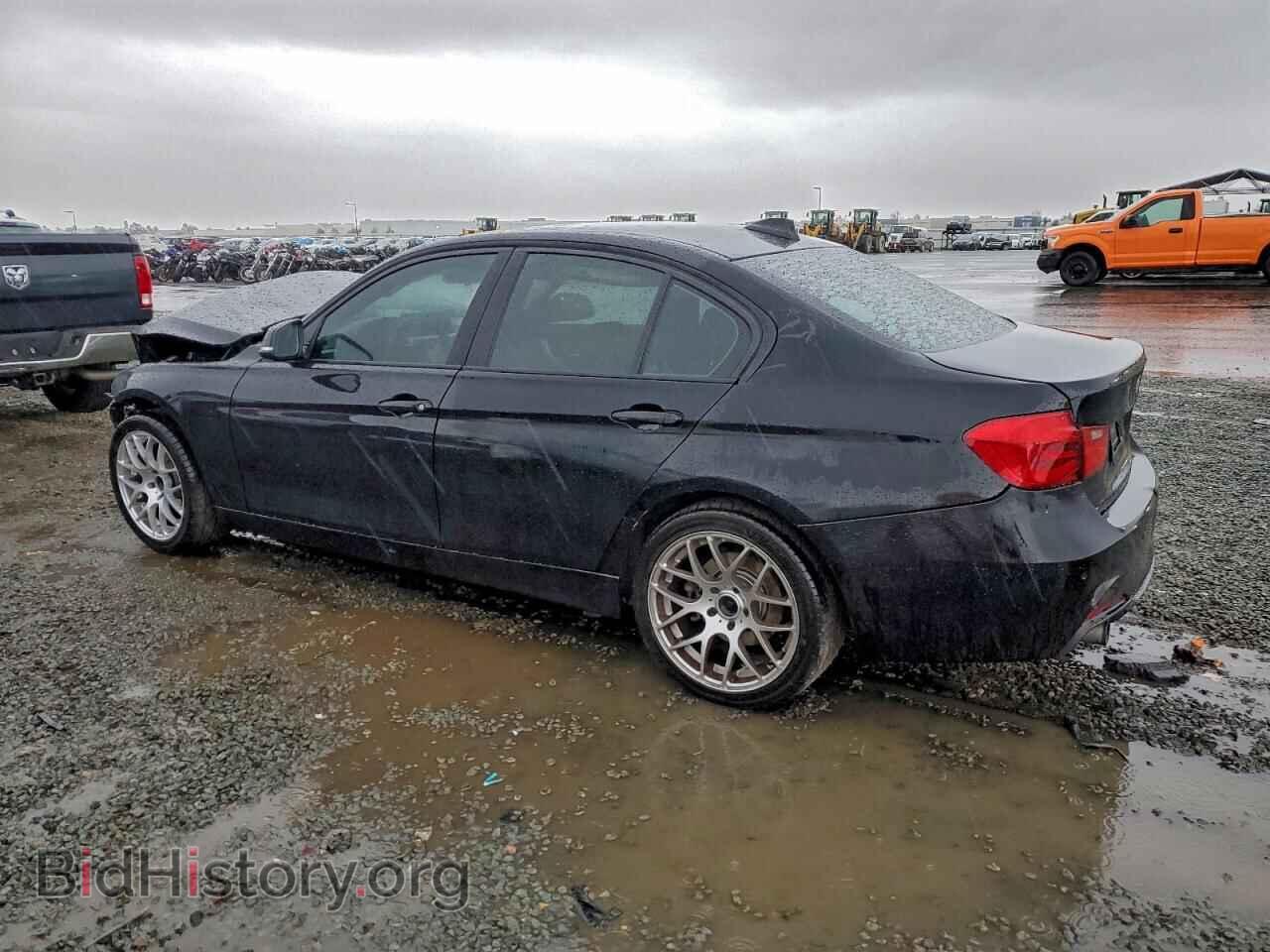 2015 BMW 3 SERIES - VIN: WBA3B1C52FK140274 - Фото 2