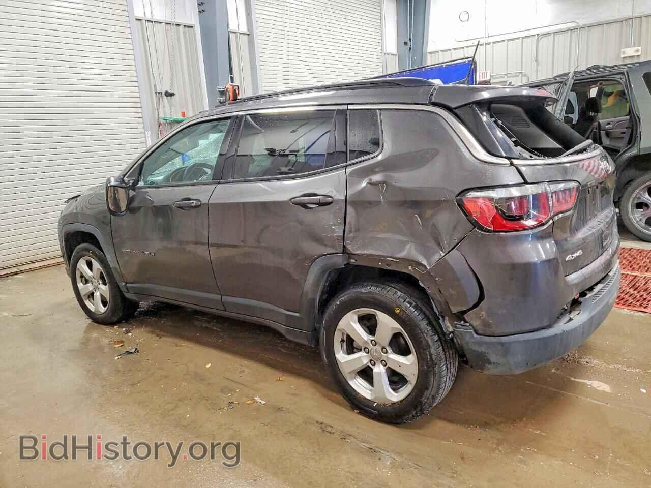 2019 JEEP COMPASS - VIN: 3C4NJDBB4KT840068 - Фото 2