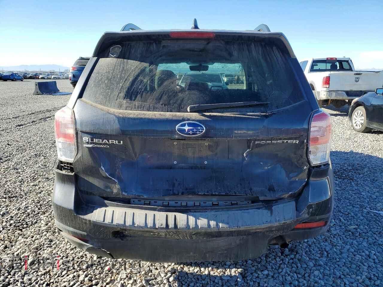 2018 SUBARU FORESTER - VIN: JF2SJAEC2JH453295 - Фото 6