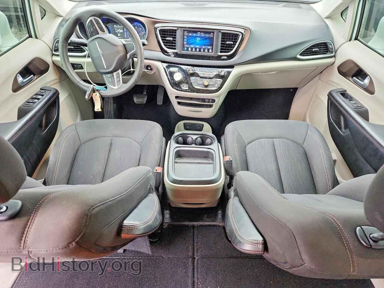 2018 CHRYSLER PACIFICA - VIN: 2C4RC1FG2JR116428 - Фото 8
