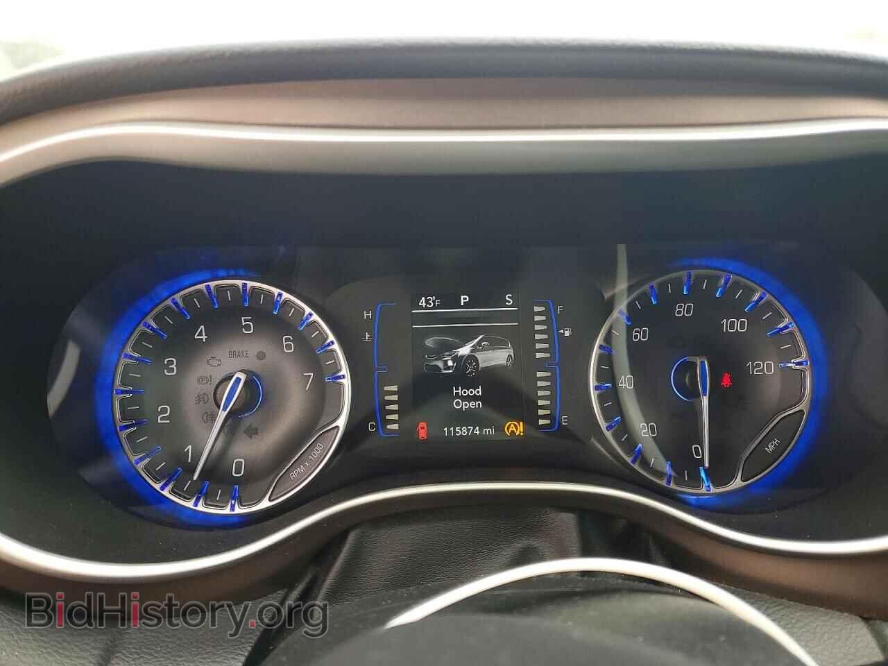 2018 CHRYSLER PACIFICA - VIN: 2C4RC1FG2JR116428 - Фото 9