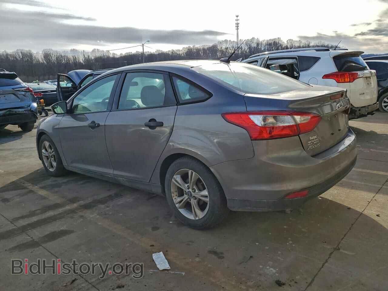 2014 FORD FOCUS - VIN: 1FADP3F2XEL329453 - Фото 2