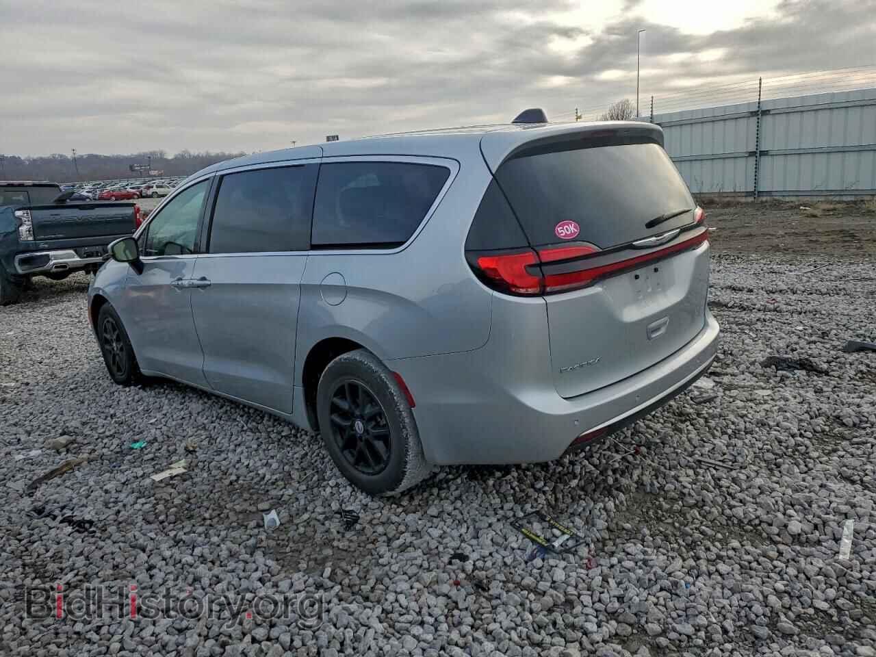 2023 CHRYSLER PACIFICA - VIN: 2C4RC1BG4PR571733 - Фото 2