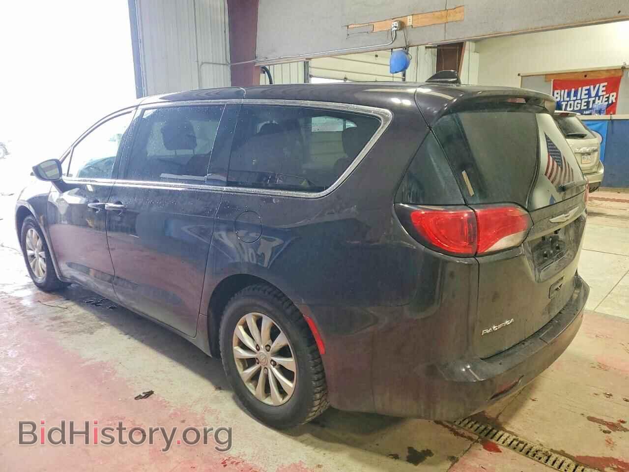 2017 CHRYSLER PACIFICA - VIN: 2C4RC1DG0HR653912 - Фото 2