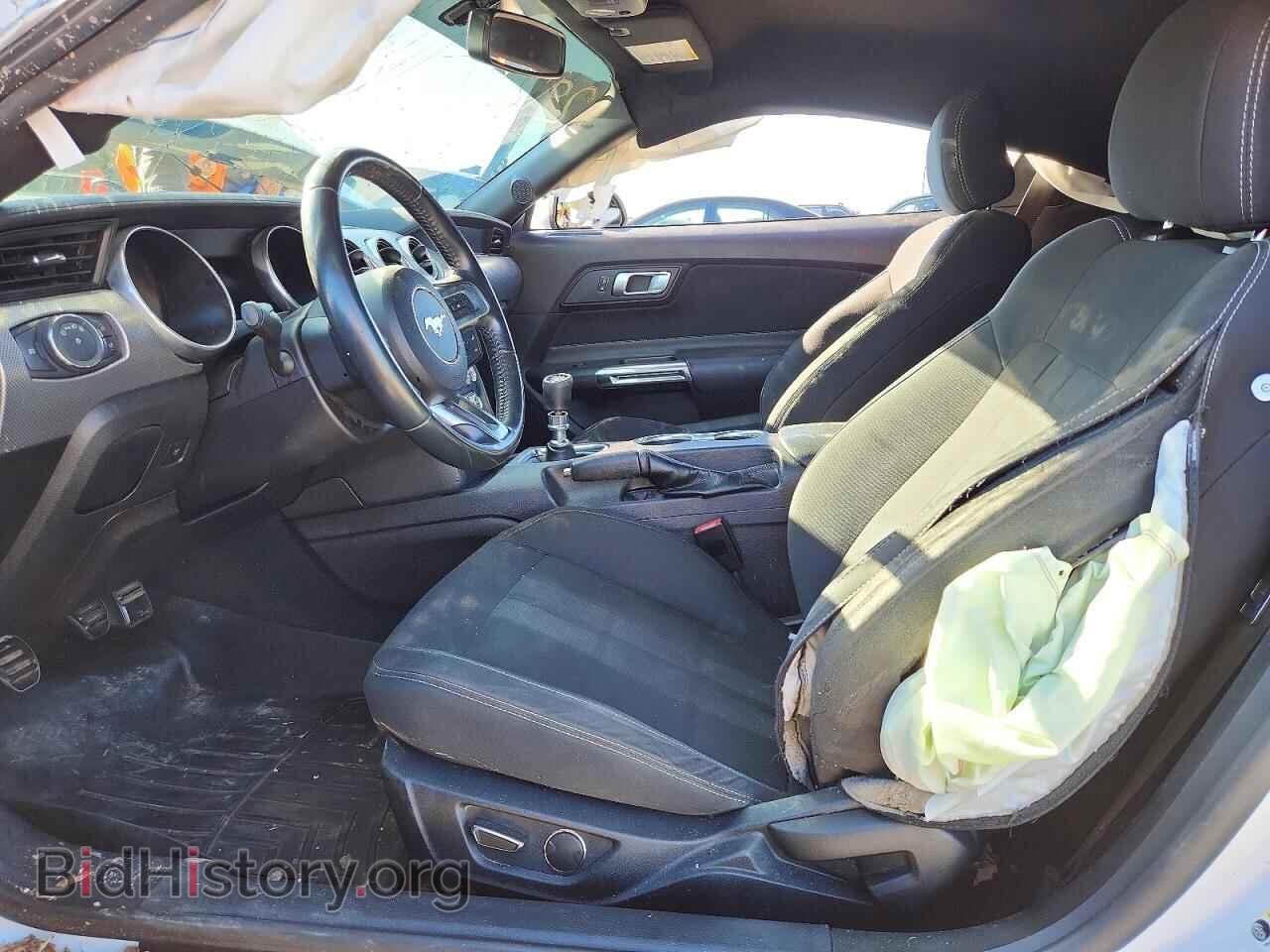 2019 FORD MUSTANG - VIN: 1FA6P8CF7K5166581 - Фото 7