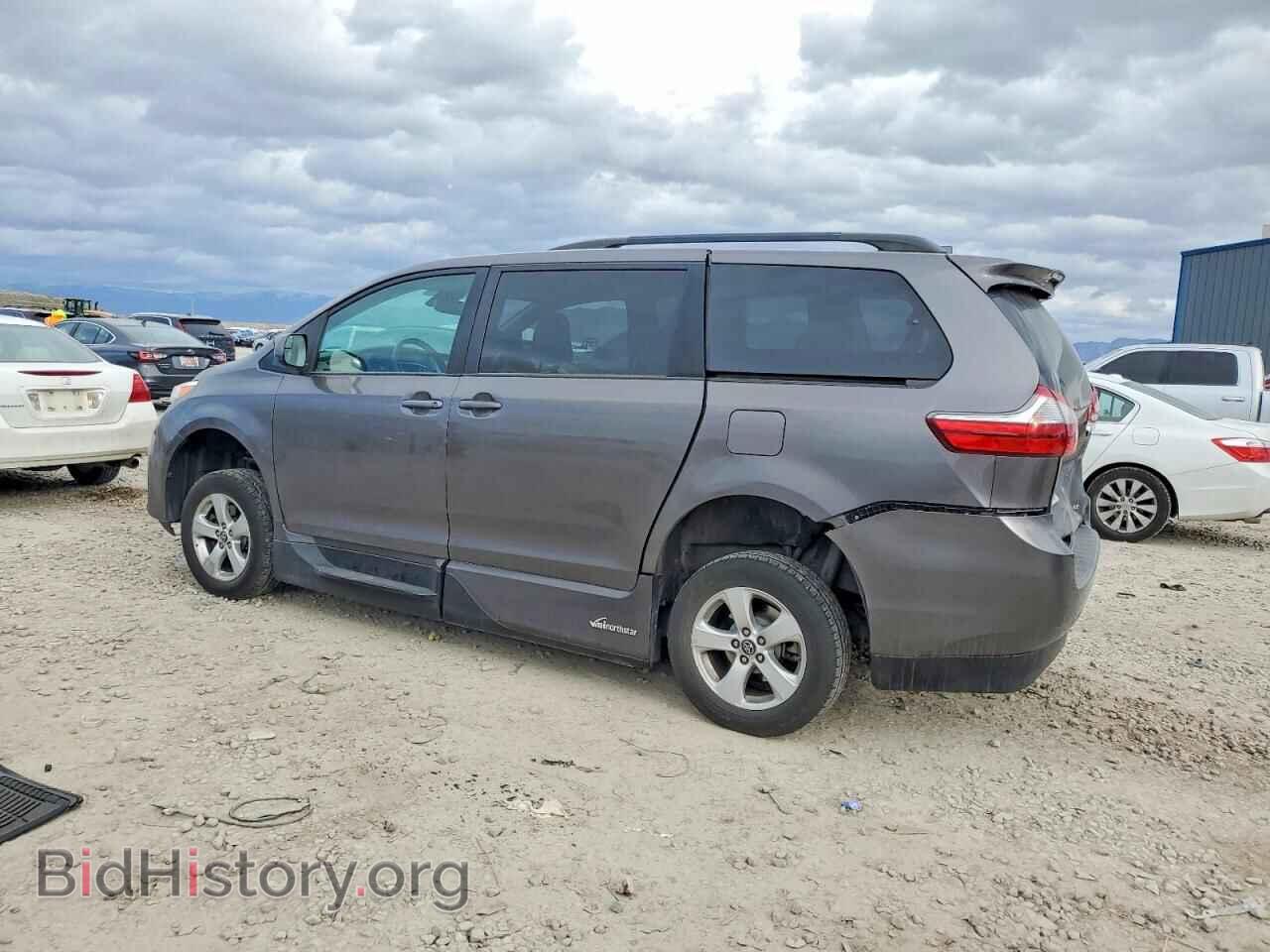 2018 TOYOTA All Models - VIN: 5TDKZ3DCXJS917188 - Фото 2
