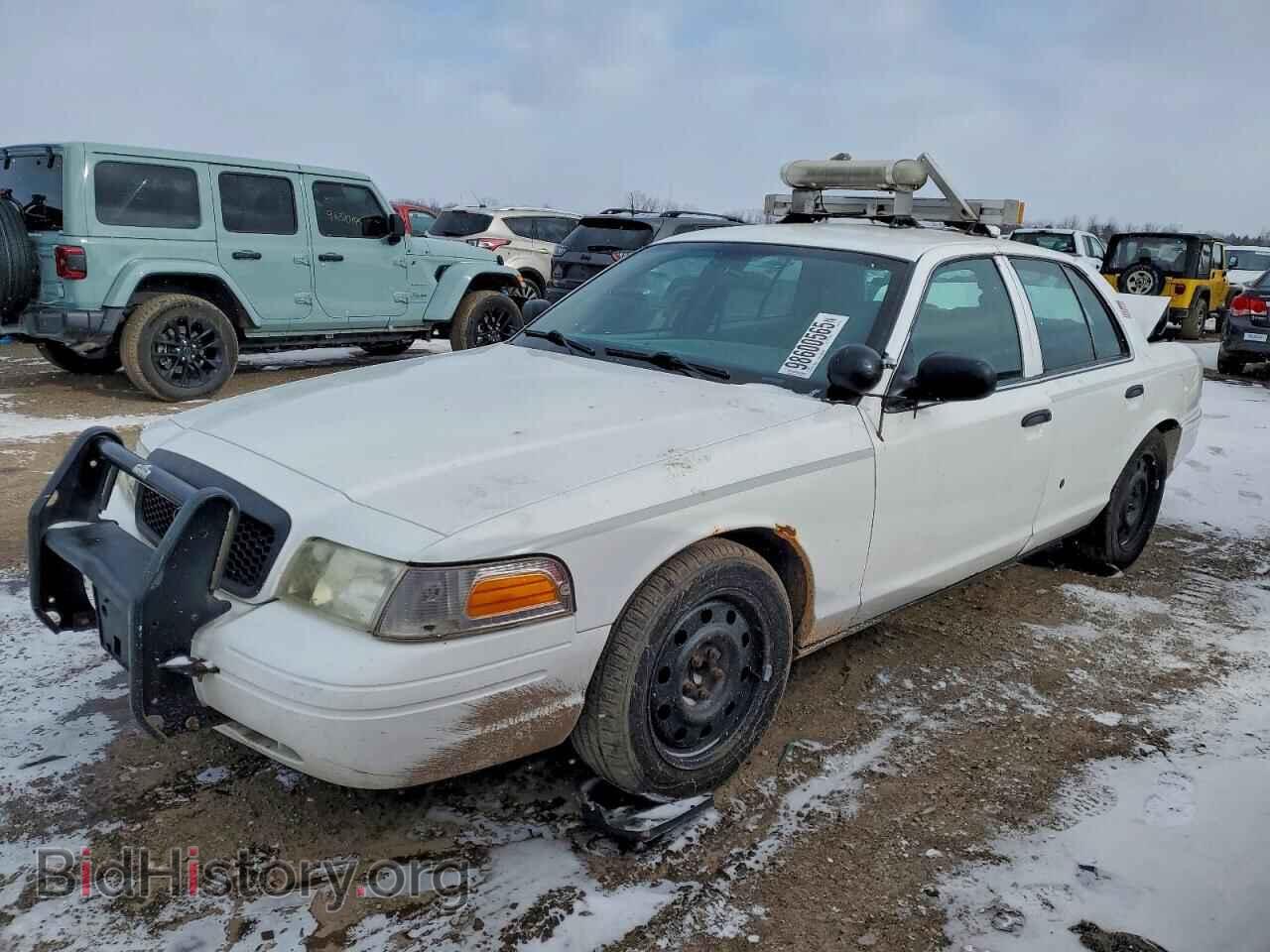 Photo 2FABP7BV3BX157876 - FORD CROWN VIC 2011