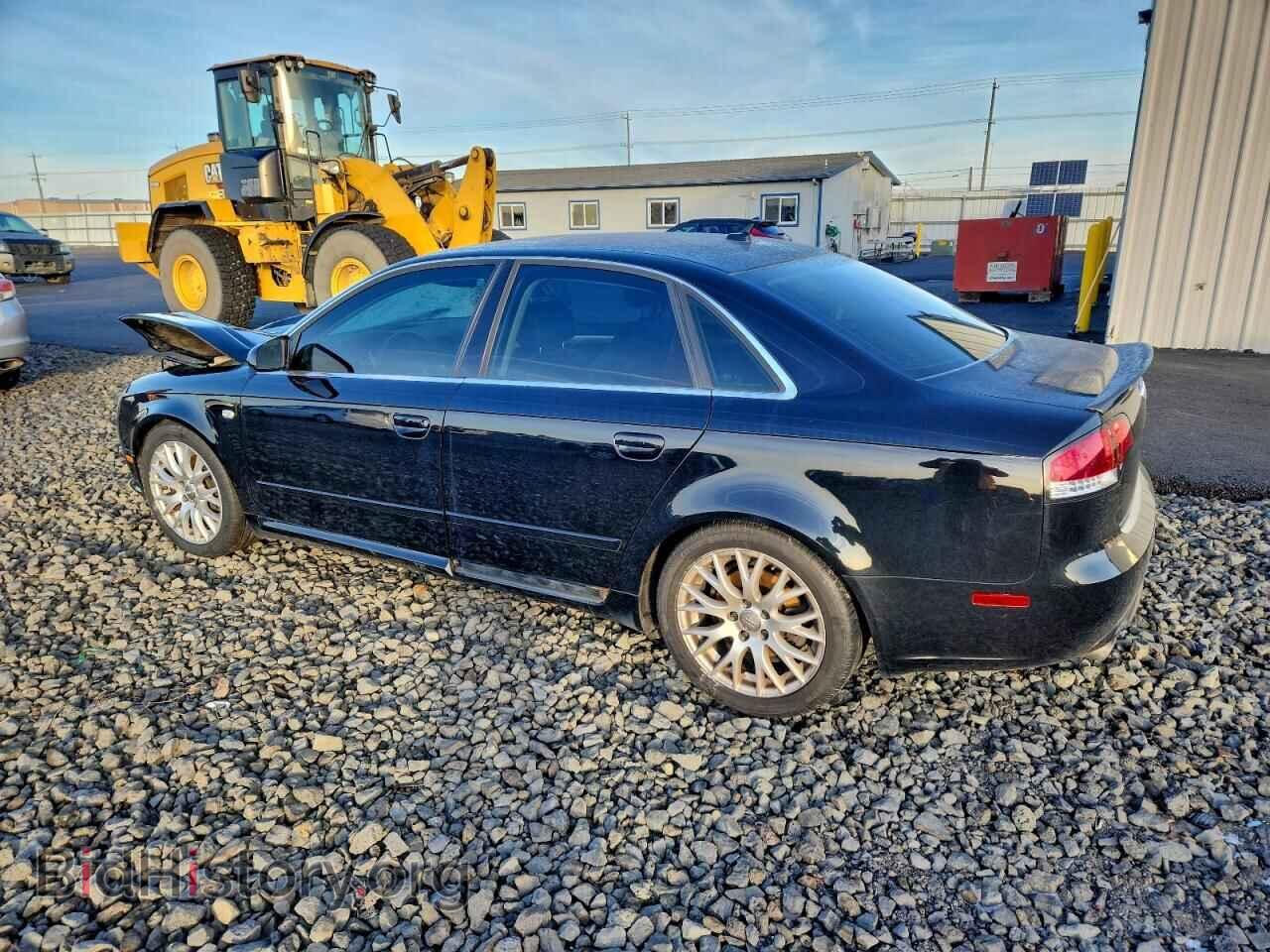 2008 AUDI A4 - VIN: WAUDF78EX8A135904 - Фото 2