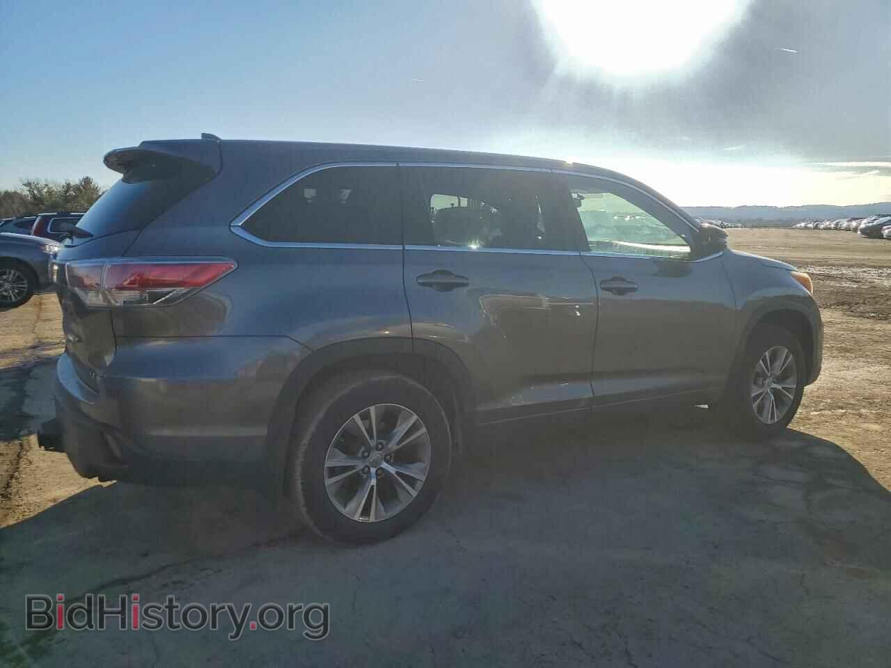2014 TOYOTA HIGHLANDER - VIN: 5TDBKRFH7ES021663 - Фото 3