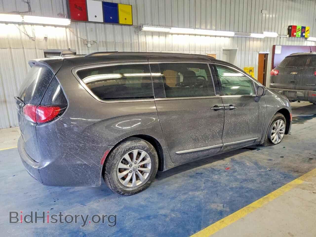 2017 CHRYSLER PACIFICA - VIN: 2C4RC1BG9HR524571 - Фото 3