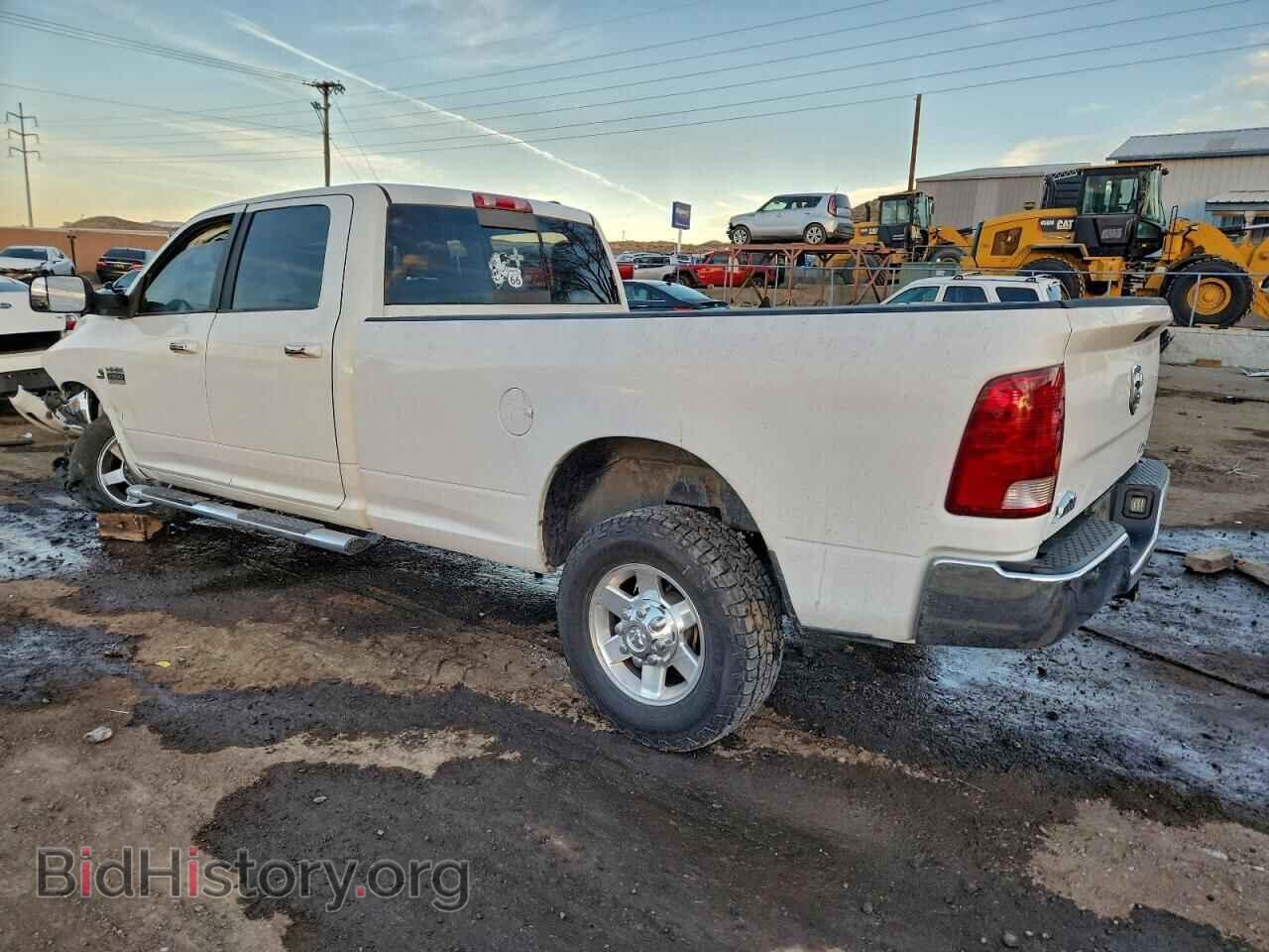 2011 DODGE All Models - VIN: 3D7UT2CL3BG630402 - Photo 2