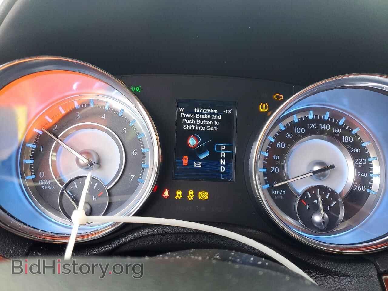 2012 CHRYSLER 300 - VIN: 2C3CCACG0CH248398 - Фото 9