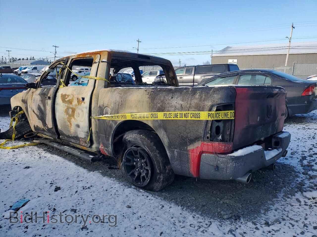 2021 RAM 1500 - VIN: 1C6RR7LT8MS559566 - Photo 2